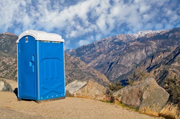 Best Portable restroom trailer rental  in Pontotoc, MS